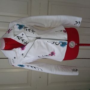Candie's White With Floral Embroidery Faux Leather Jacket Women's Size Small